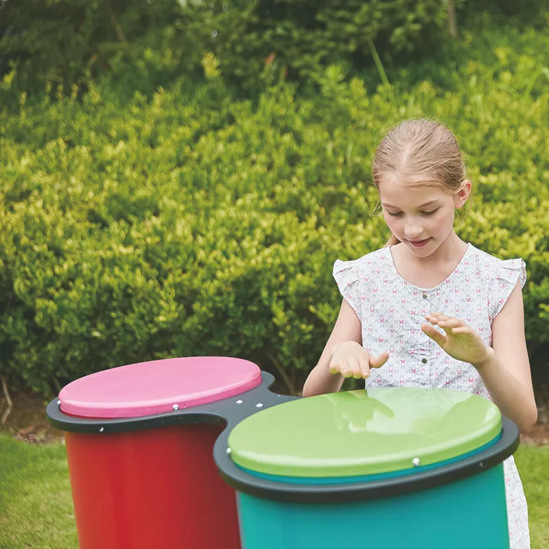 Dos Congas al aire libre